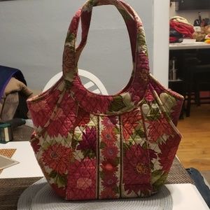 VERA BRADLEY SHOULDER BAG